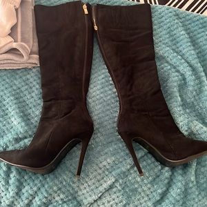 Black stiletto high heels boots